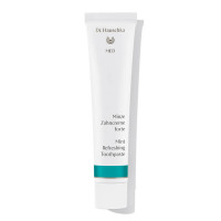 Naturkosmetik Zahncreme von Dr. Hauschka MED: Minze Zahncreme forte Naturkosmetik Zahncreme von Dr. Hauschka MED: Minze Zahncreme forte